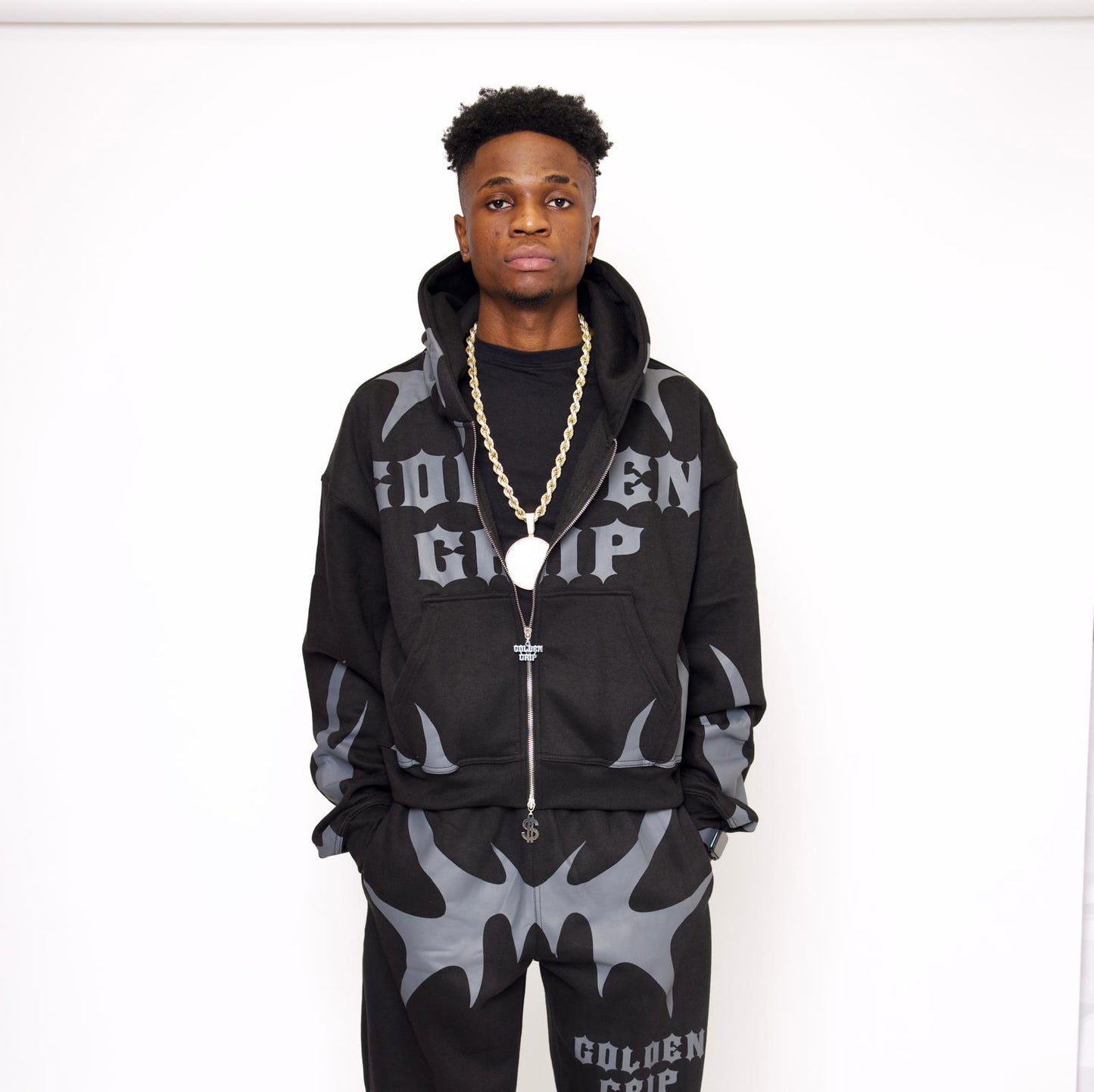 Golden Gripp black zip up